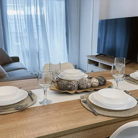 - Boliches Playa * فوينخيرولا