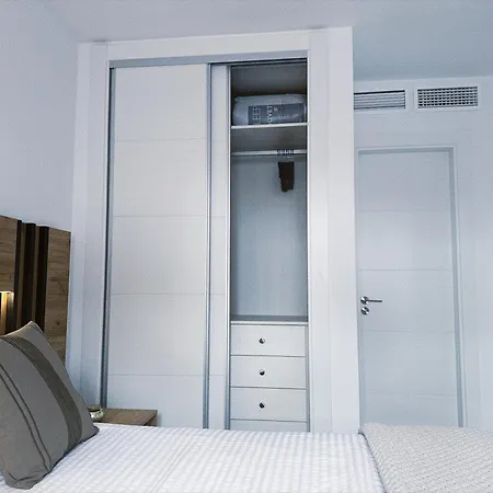 - Boliches Playa * פואנגירולה