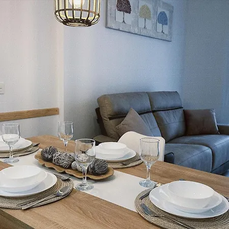 - Boliches Playa * פואנגירולה