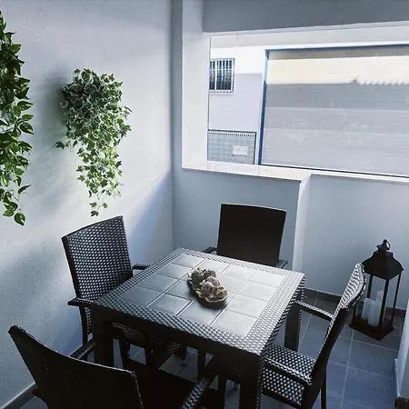 - Boliches Playa דירה פואנגירולה